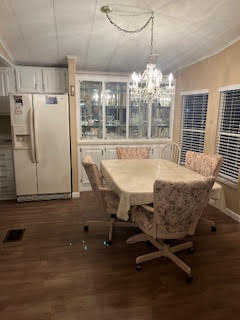 Picture of dining room